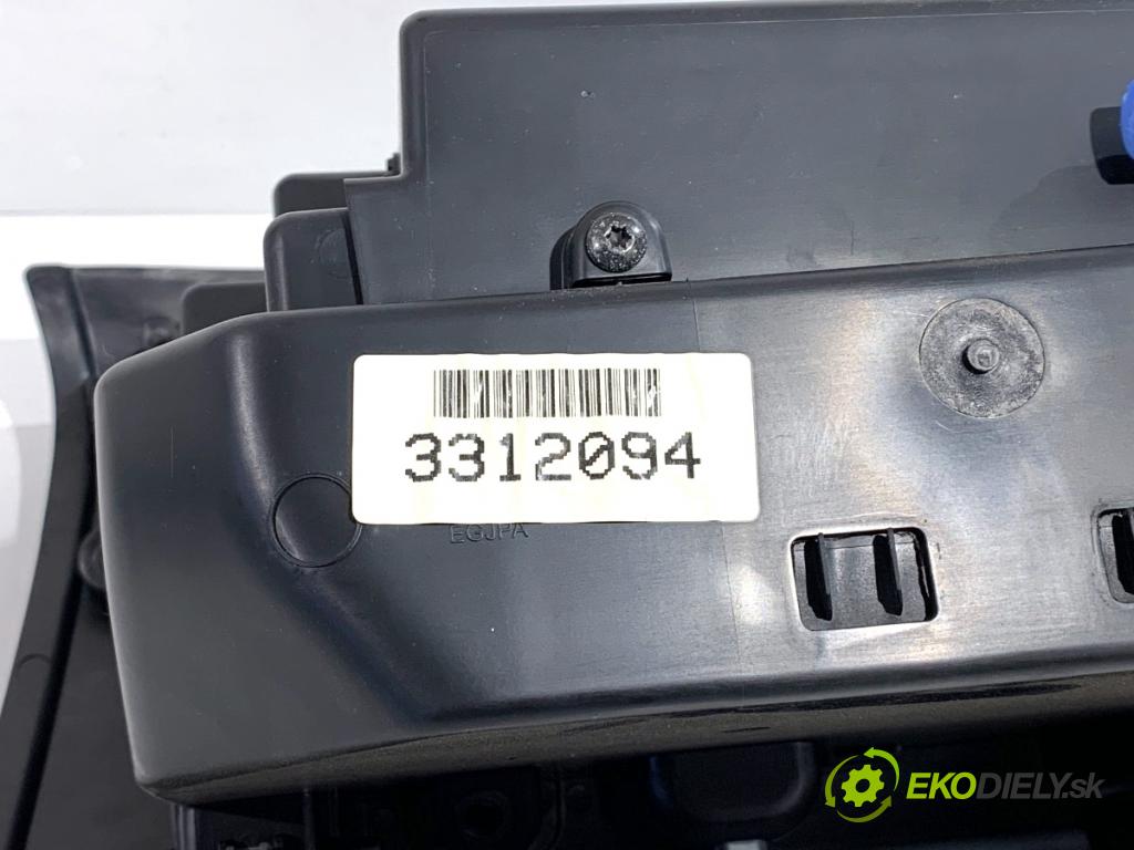 VOLVO V40 liftback 2015 88 kW D2 1969 Priehradka, kastlík spolujazdca 8632803 (Priehradka (kastlík))