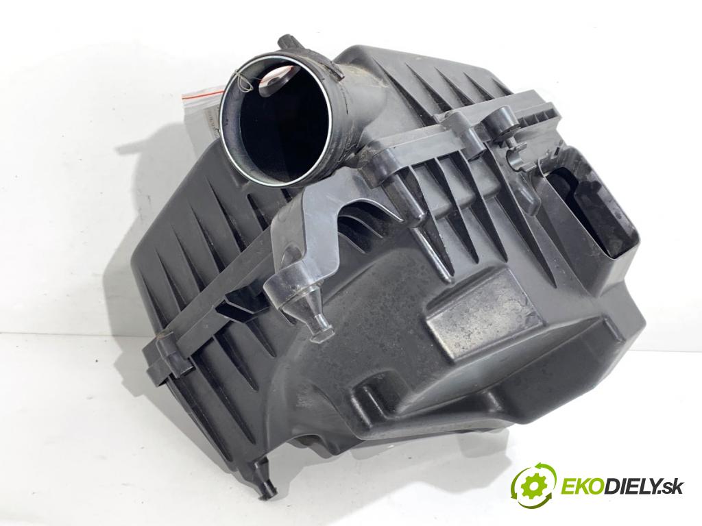 VOLVO V40 liftback 2015 88 kW D2 1969 Obal filtra vzduchu 31338653 (Obal vzduchového filtra)