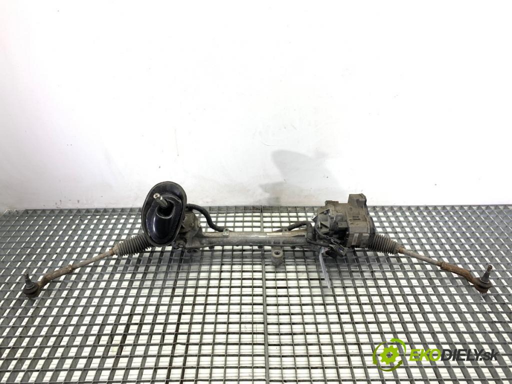 VOLVO V40 liftback 2015 88 kW D2 1969 řízení  (Řízení)