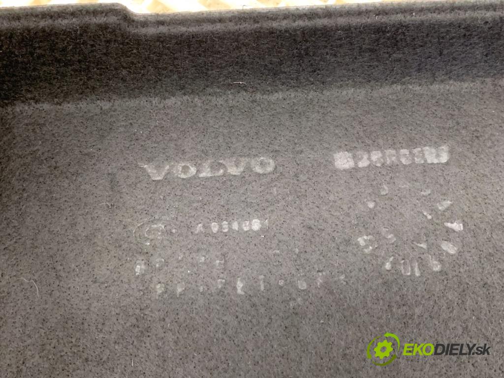 VOLVO V40 liftback 2015 88 kW D2 1969 Pláto zad