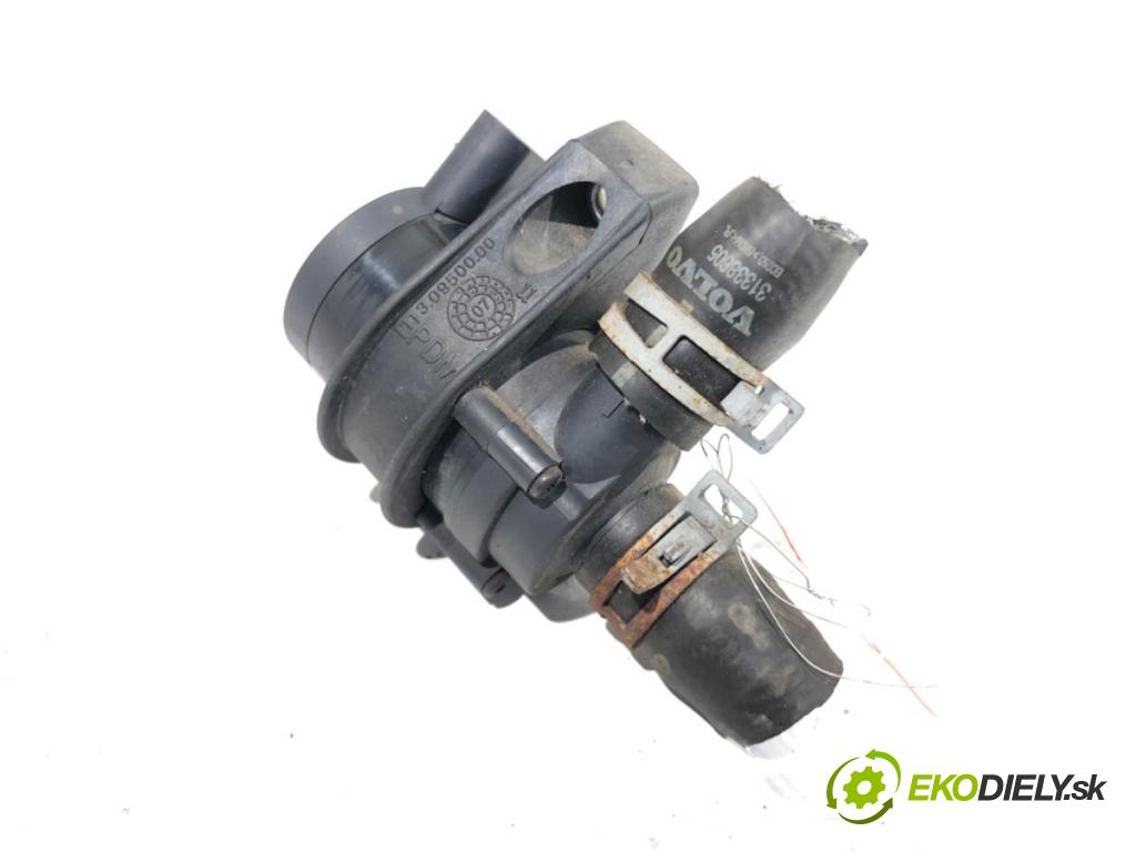 VOLVO V40 liftback 2015 88 kW D2 1969 DALŠÍ: pumpa vody 31320347 (Vodní pumpa)