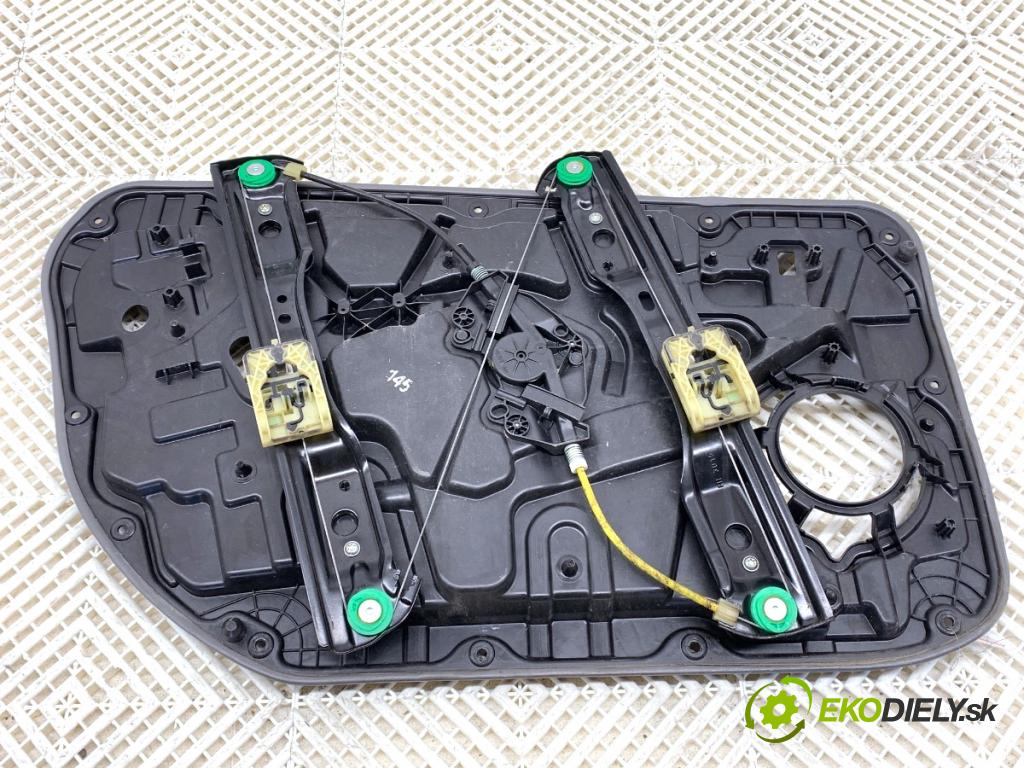 VOLVO V40 liftback 2015 88 kW D2 1969 Mechanizmus okna pravy predný 31276216