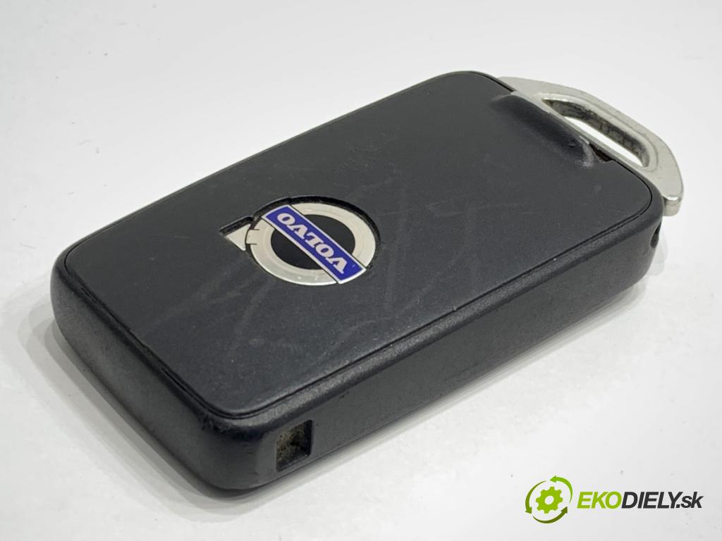VOLVO V40 liftback 2015 88 kW D2 1969 kľúč 30659607