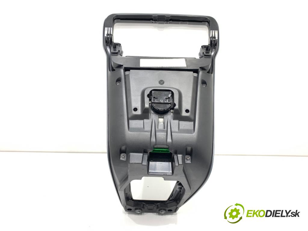 VOLVO V40 liftback 2015 88 kW D2 1969 Panel ovládania kúrenia  (Prepínacie páčky pod volantom)