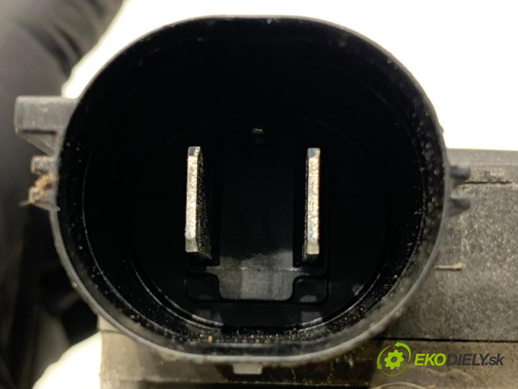 VOLVO V40 liftback 2015 88 kW D2 1969 modul ventilátoru 940009301