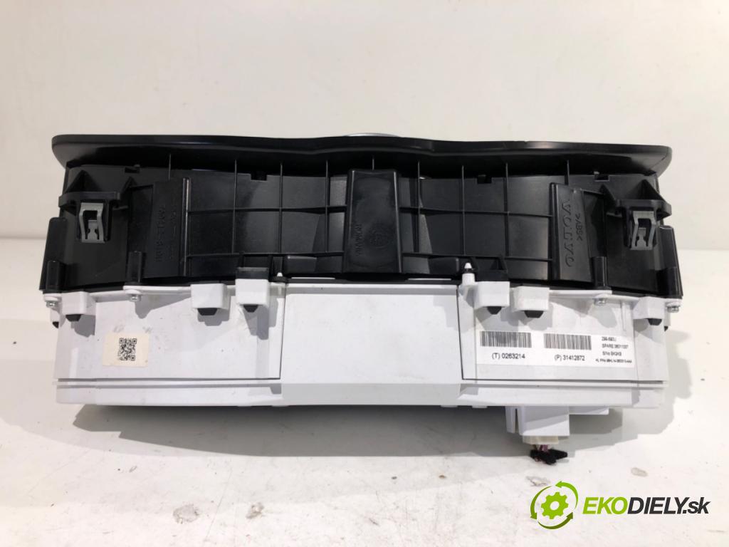 VOLVO V40 liftback 2015 88 kW D2 1969 Prístrojovka 31412872 (Prístrojová doska)