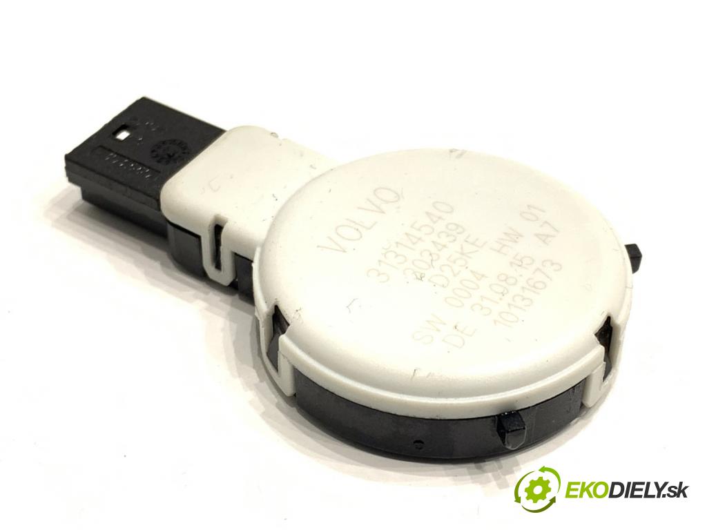 VOLVO V40 liftback 2015 88 kW D2 1969 Snímač dažďa 31314540 (Snímač dažďa)