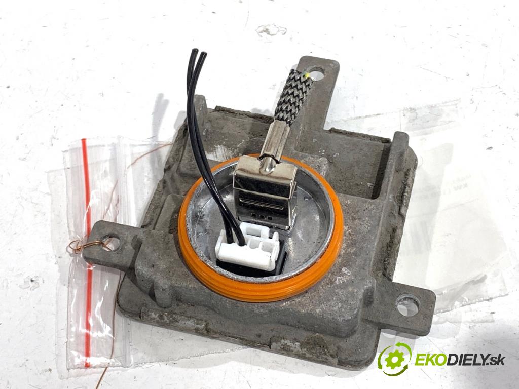 JAGUAR XF II sedan 2018 132 kW 2.0 D 1999 Menič XENON 1036060061 (Riadiaca jednotka xenónu)