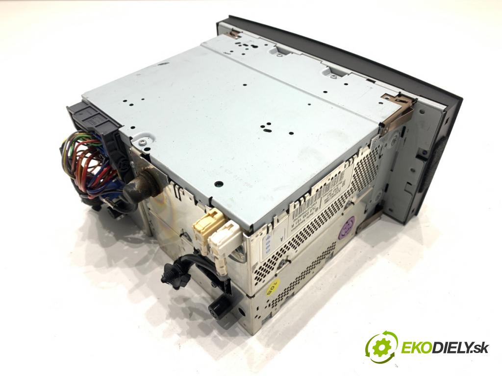 VW TOUAREG SUV 2006 206 kW 3.6 V6 FSI 3597 RADIO 7L6035191R (Audio zariadenie)