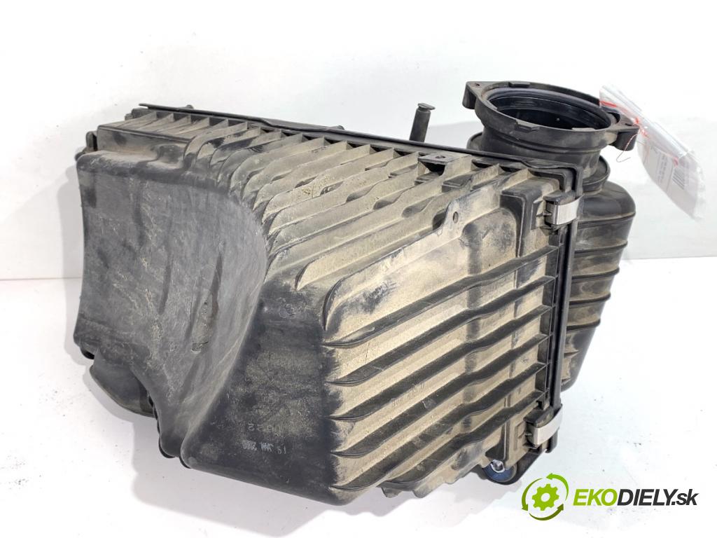 VW TOUAREG SUV 2006 206 kW 3.6 V6 FSI 3597 Obal filtra vzduchu 7L6129601 (Obal vzduchového filtra)