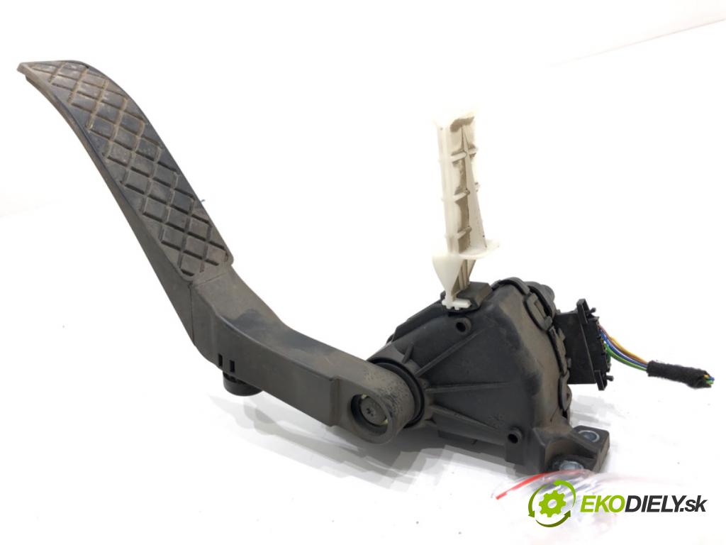 VW TOUAREG SUV 2006 206 kW 3.6 V6 FSI 3597 Potenciometer plynu 7L0723507B (Potenciometer plynového pedálu)