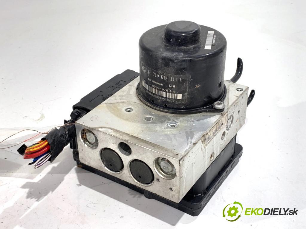 VW TOUAREG SUV 2006 206 kW 3.6 V6 FSI 3597 Pumpa ABS 7L0614111H (Pumpa ABS)