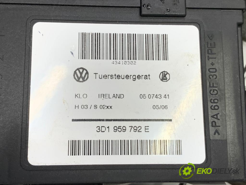 VW TOUAREG SUV 2006 206 kW 3.6 V6 FSI 3597 Mechanizmus okna pravy predný 3D1959792E 0130821765