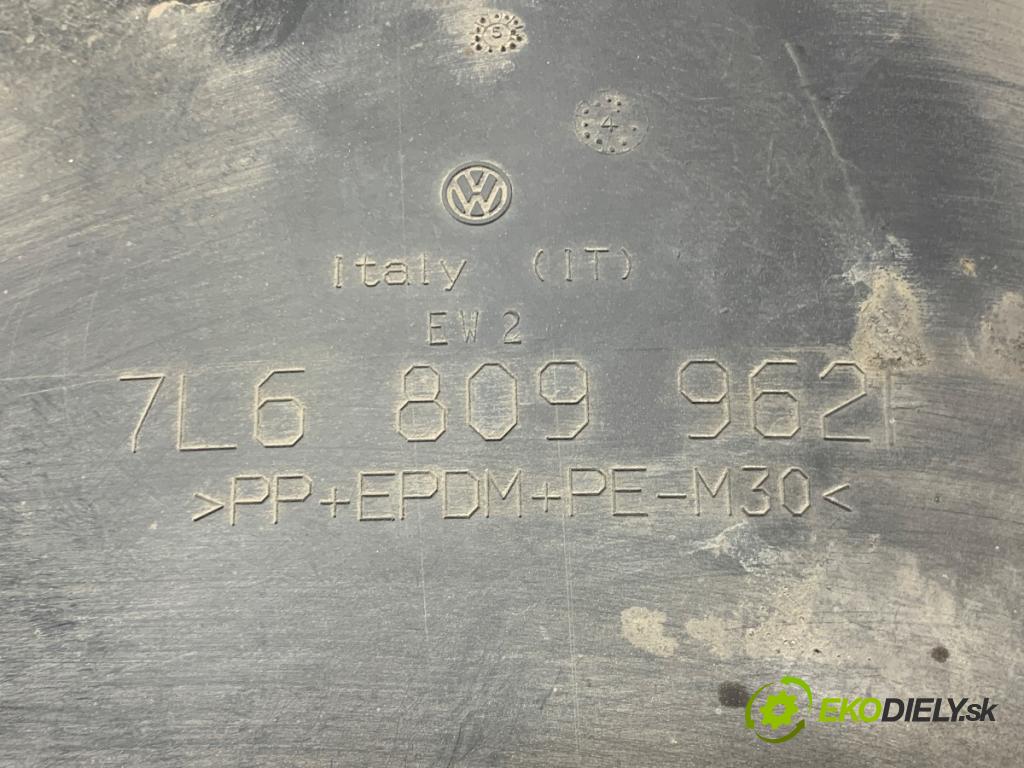 VW TOUAREG SUV 2006 206 kW 3.6 V6 FSI 3597 podblatník pravy predný 7L6809962