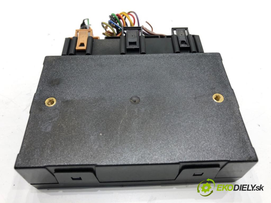 VW TOUAREG SUV 2006 206 kW 3.6 V6 FSI 3597 Modul komfortu 7L0959933F (Modul komfortu)