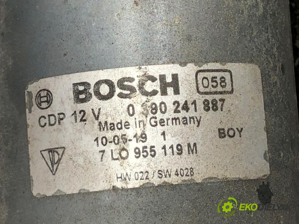 VW TOUAREG SUV 2006 206 kW 3.6 V6 FSI 3597 Mechanizmus stieračov predný 7L0955023P (Motorček stieračov predný)