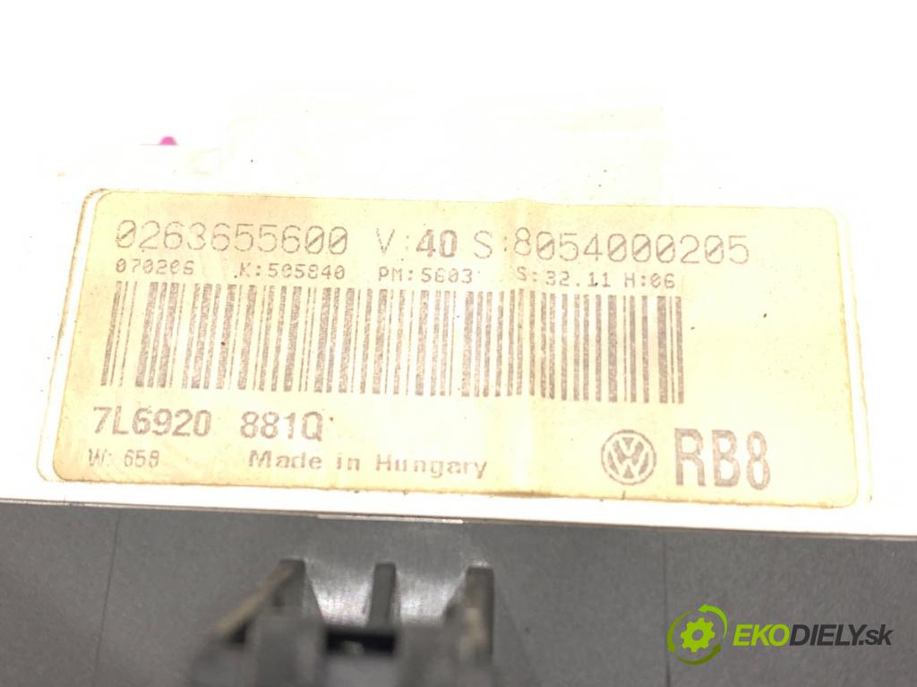 VW TOUAREG SUV 2006 206 kW 3.6 V6 FSI 3597 Prístrojovka 7L6920881Q (Prístrojová doska)