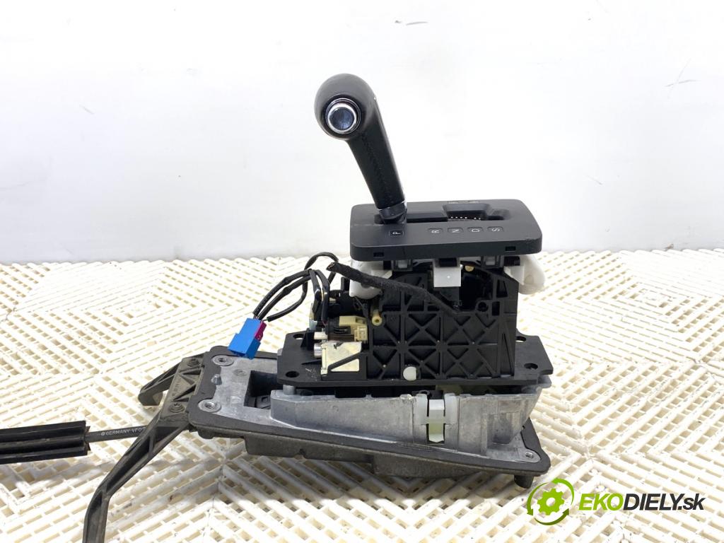 VW TOUAREG SUV 2006 206 kW 3.6 V6 FSI 3597 Kulisa 7L6713203D (Rýchlostná páka (kulisa))