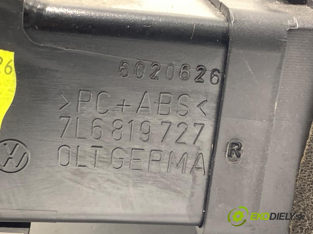 VW TOUAREG SUV 2006 206 kW 3.6 V6 FSI 3597 Mriežky kúrenia predný 7L6819727