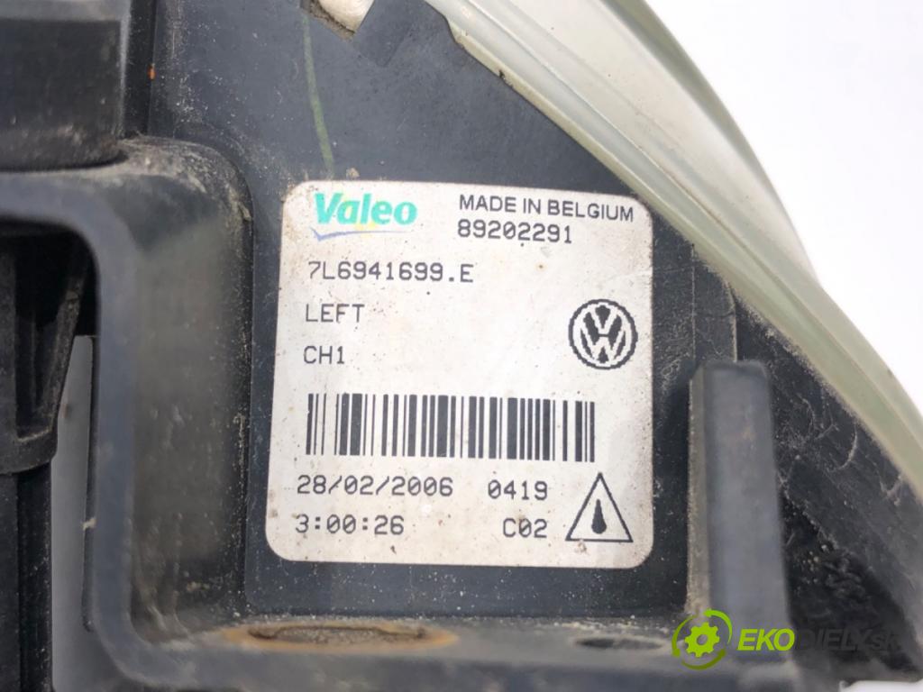 VW TOUAREG SUV 2006 206 kW 3.6 V6 FSI 3597 Hmlové svetlo, hmlovka ľavy predný 7L6941699E