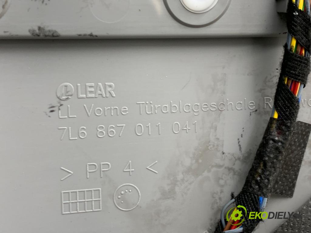 VW TOUAREG SUV 2006 206 kW 3.6 V6 FSI 3597 čalúnenie Dvere ľavy predný