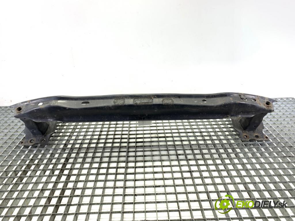 VW TOUAREG SUV 2006 206 kW 3.6 V6 FSI 3597 výztuha nárazníka přední část  (Přední výztuha)