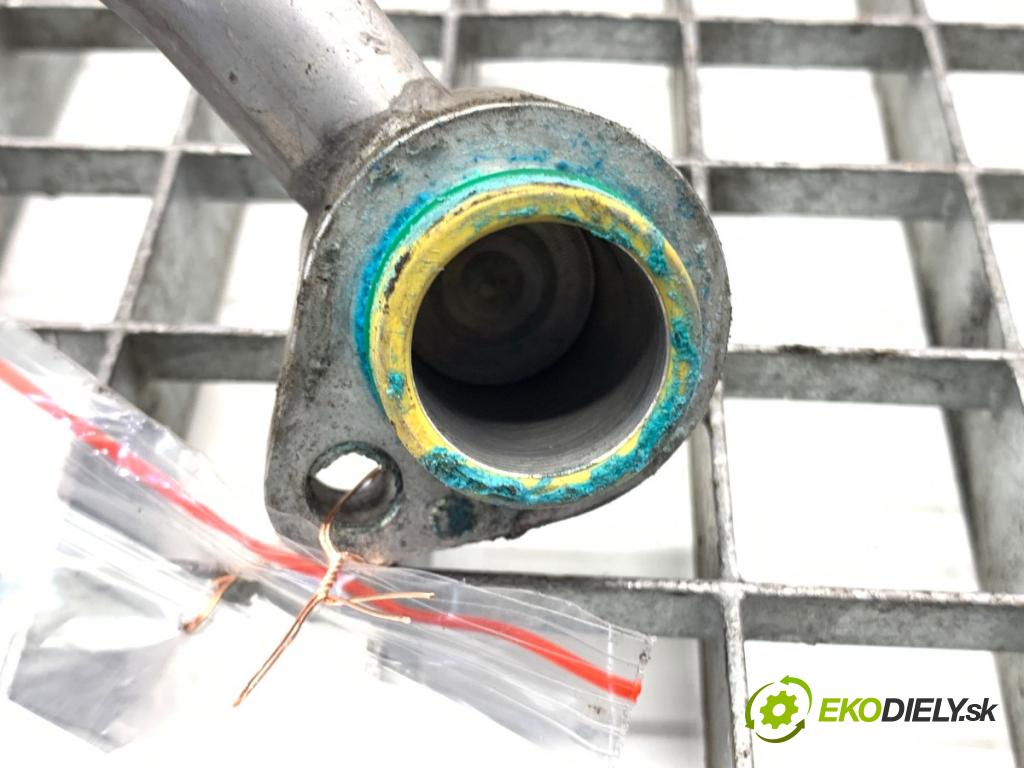 VW TOUAREG SUV 2006 206 kW 3.6 V6 FSI 3597 rúrka klimatizace 7L6820744AF (Trubka klimatizace)