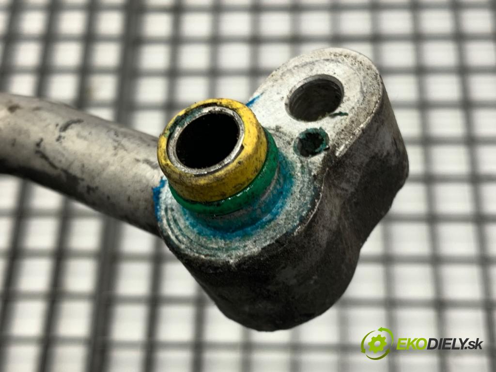 VW TOUAREG SUV 2006 206 kW 3.6 V6 FSI 3597 rúrka klimatizace 7L0820721E (Trubka klimatizace)