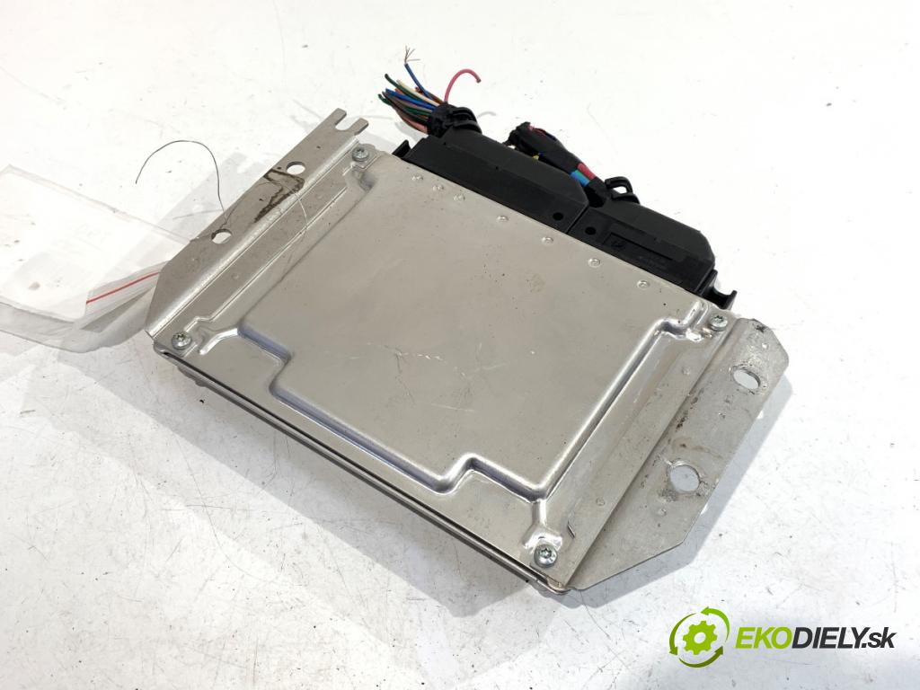 HYUNDAI SANTE FE I SUV 2004 83 kW 2.0 CRDi 4x4 1991 riadiaca jednotka Motor 39101-27253 (Riadiaca jednotka)