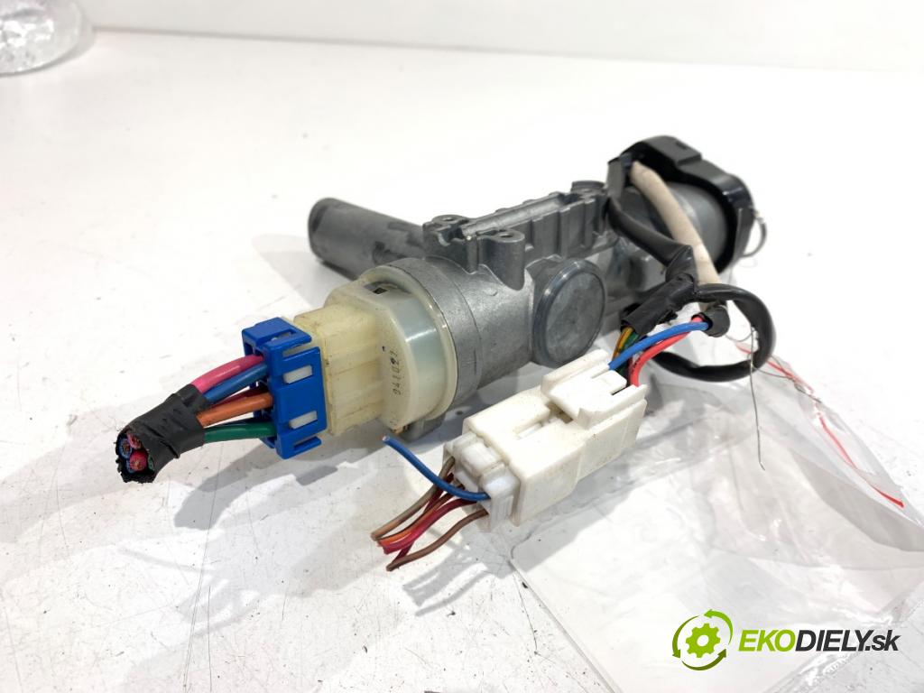 HYUNDAI SANTE FE I SUV 2004 83 kW 2.0 CRDi 4x4 1991 spinačka  (Spínacia skrinka)