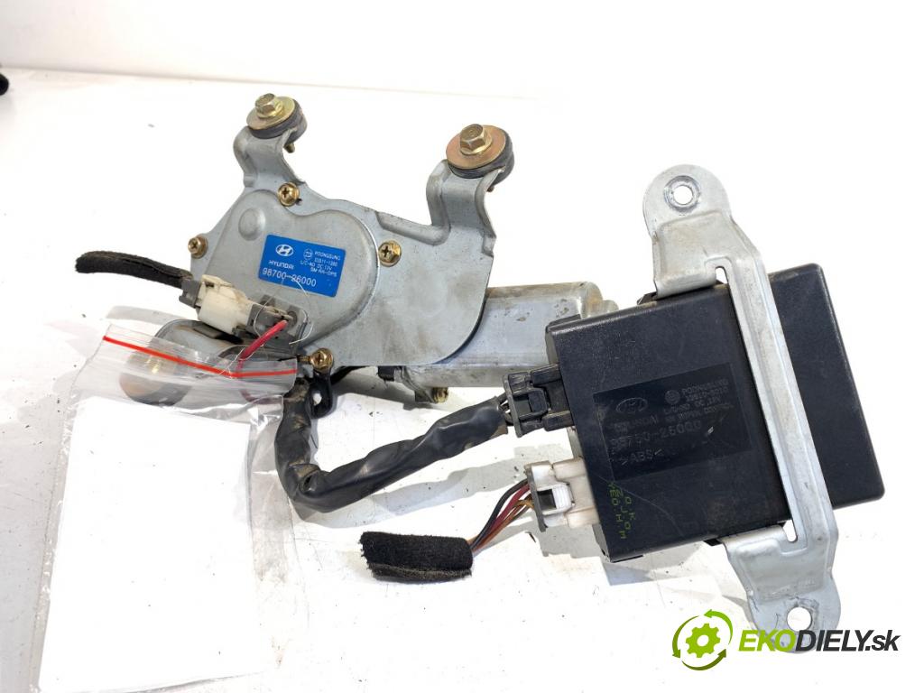 HYUNDAI SANTE FE I SUV 2004 83 kW 2.0 CRDi 4x4 1991 Motor stieračov zad 98700-26000