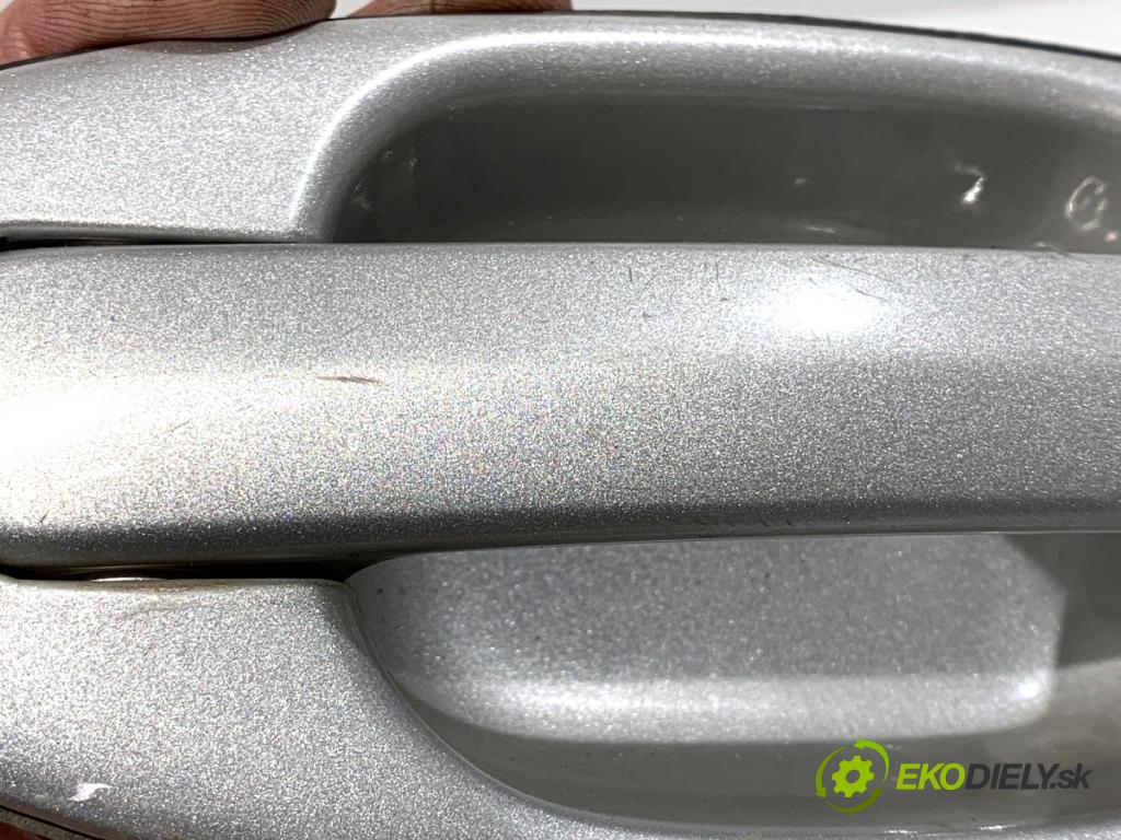 HYUNDAI SANTE FE I SUV 2004 83 kW 2.0 CRDi 4x4 1991 Kľučka vonkajšia ľavy predný 82650-26000