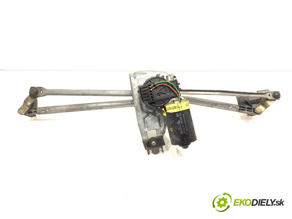 AUDI A6 C4 sedan 1996 92 kW 1.8 1781 Mechanizmus stieračov predný 0390241330 (Motorček stieračov predný)