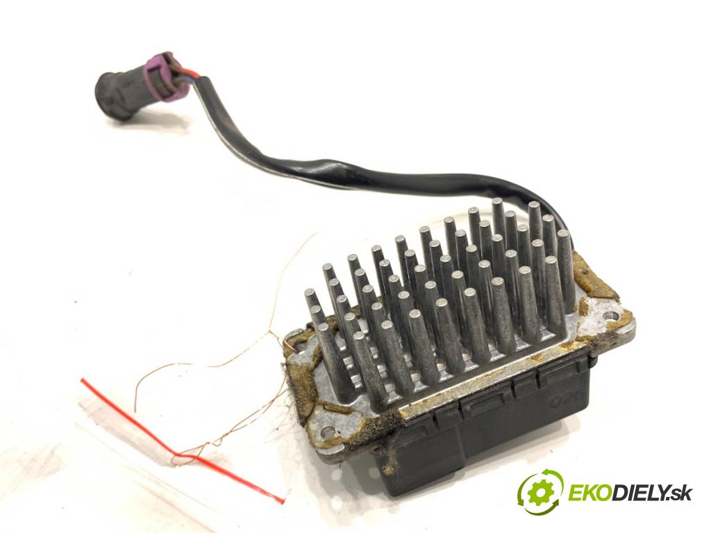 AUDI A6 C4 sedan 1996 92 kW 1.8 1781 odpor rezistor topení vzduchu 4A0820521A (Odpor topení)