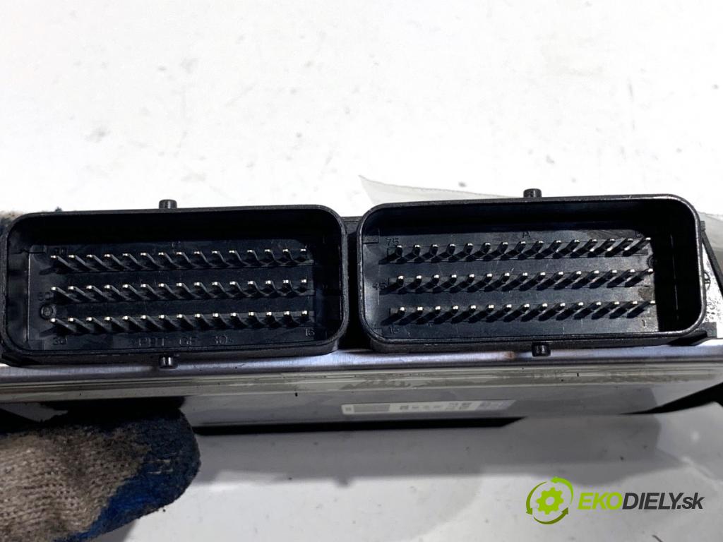 JEEP CHEROKEE KL SUV 2019 200 kW 3.2 V6 4x4 3239 riadiaca jednotka LPG STAG-300-6 QMAX: plus STAG-300-6 QMAX PLUS