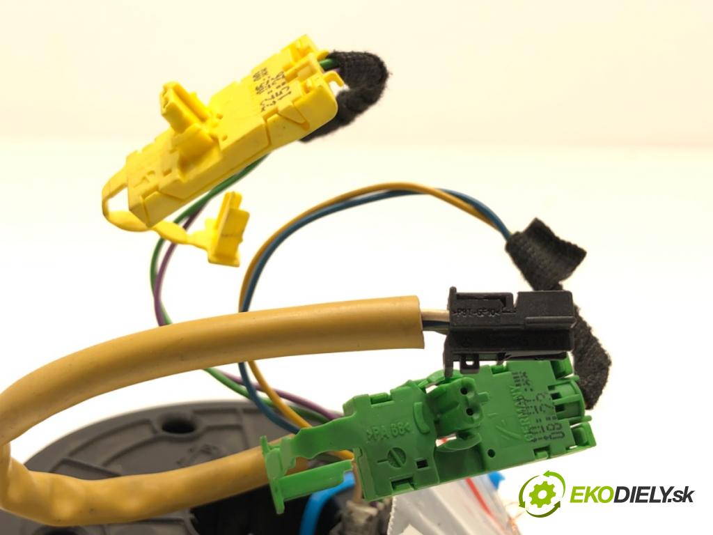 MERCEDES-BENZ W203 sedan 2000 120 kW C 200 Kompressor (203.045) 1998 kroužek slimák airbag 0025421918 (Airbag)