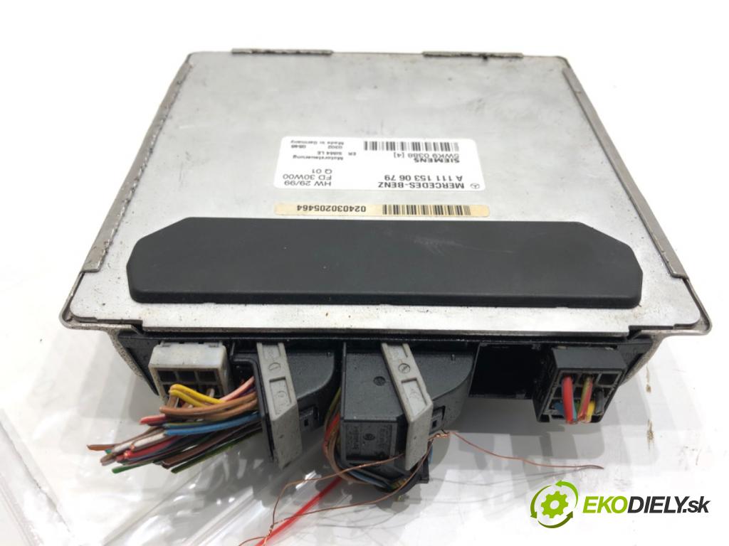 MERCEDES-BENZ W203 sedan 2000 120 kW C 200 Kompressor (203.045) 1998 riadiaca jednotka Motor 1111530679 (Riadiaca jednotka)