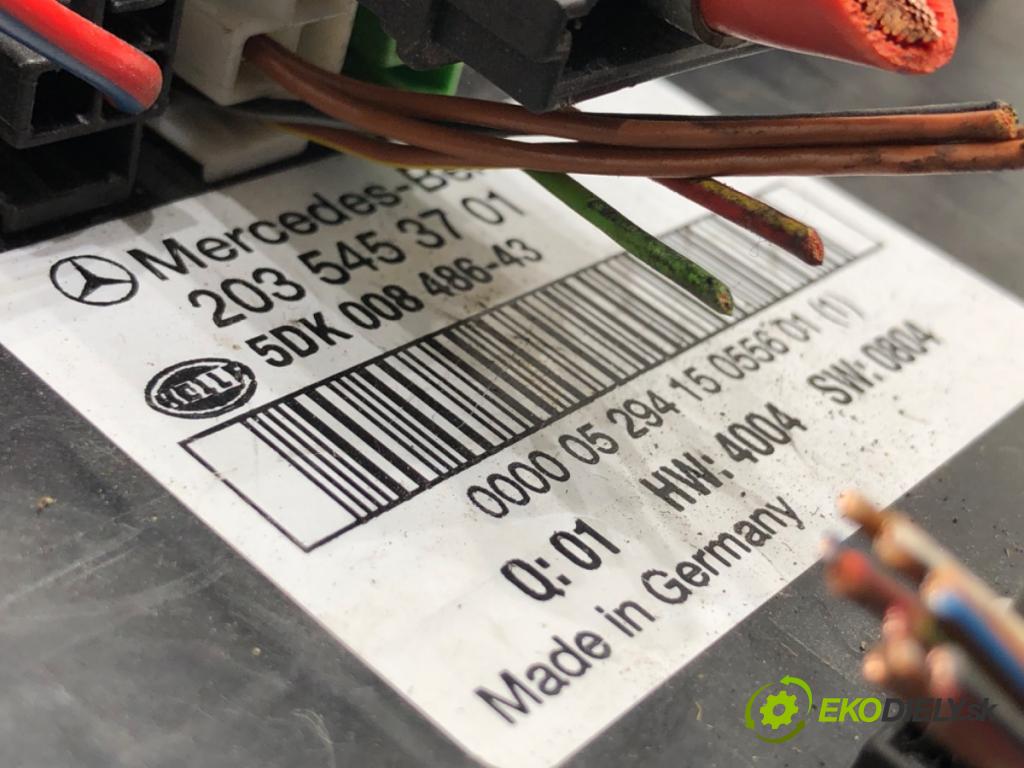 MERCEDES-BENZ W203 sedan 2000 120 kW C 200 Kompressor (203.045) 1998 Modul SAM 2035453701 (Elektrosúčasti ostatné)