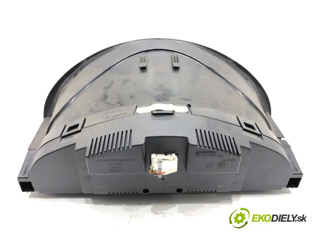 MERCEDES-BENZ W203 sedan 2000 120 kW C 200 Kompressor (203.045) 1998 Prístrojovka A2035400711 (Prístrojová doska)