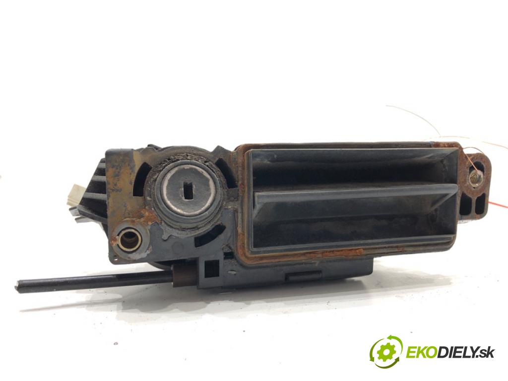 MERCEDES-BENZ W203 sedan 2000 120 kW C 200 Kompressor (203.045) 1998 Kľučka dverí zad A2037500093