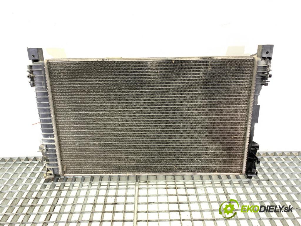 MERCEDES-BENZ W203 sedan 2000 120 kW C 200 Kompressor (203.045) 1998 chladič vody A2035001103 (Vodní chladič)