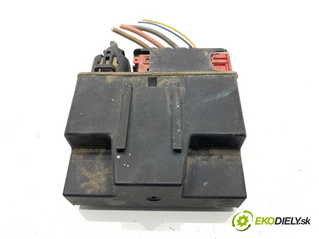 PEUGEOT 207 liftback 2007 80 kW 1.6 HDi 1560 Modul ventilátora 9652021180