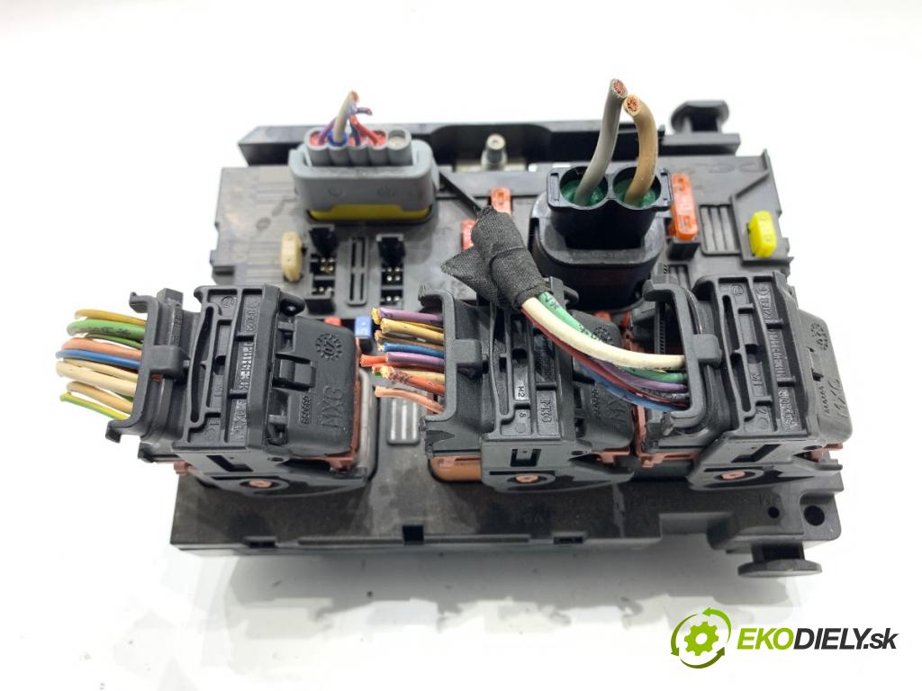 PEUGEOT 207 liftback 2007 80 kW 1.6 HDi 1560 Modul BSM 9664055780 (Riadiaca jednotka ostatné)