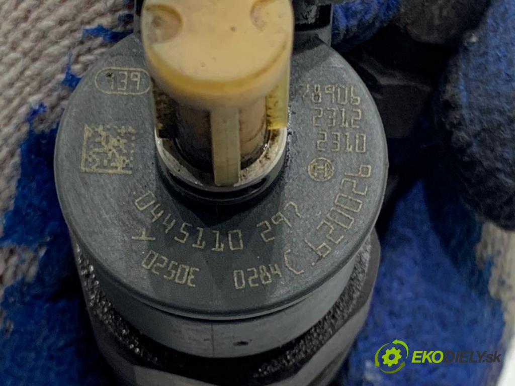 PEUGEOT 207 liftback 2007 80 kW 1.6 HDi 1560 vstrekovač 0445110297 (Vstrekovač paliva)