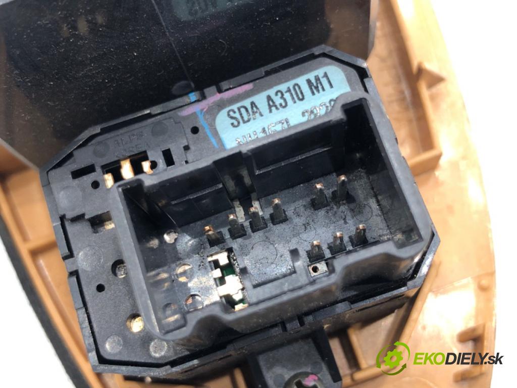 HONDA ACCORD VII sedan 2007 118 kW 2.4 Vtec E (CM5) 2354 Prepínač okien 35750-SDA-A02 (Prepínacie páčky pod volantom)