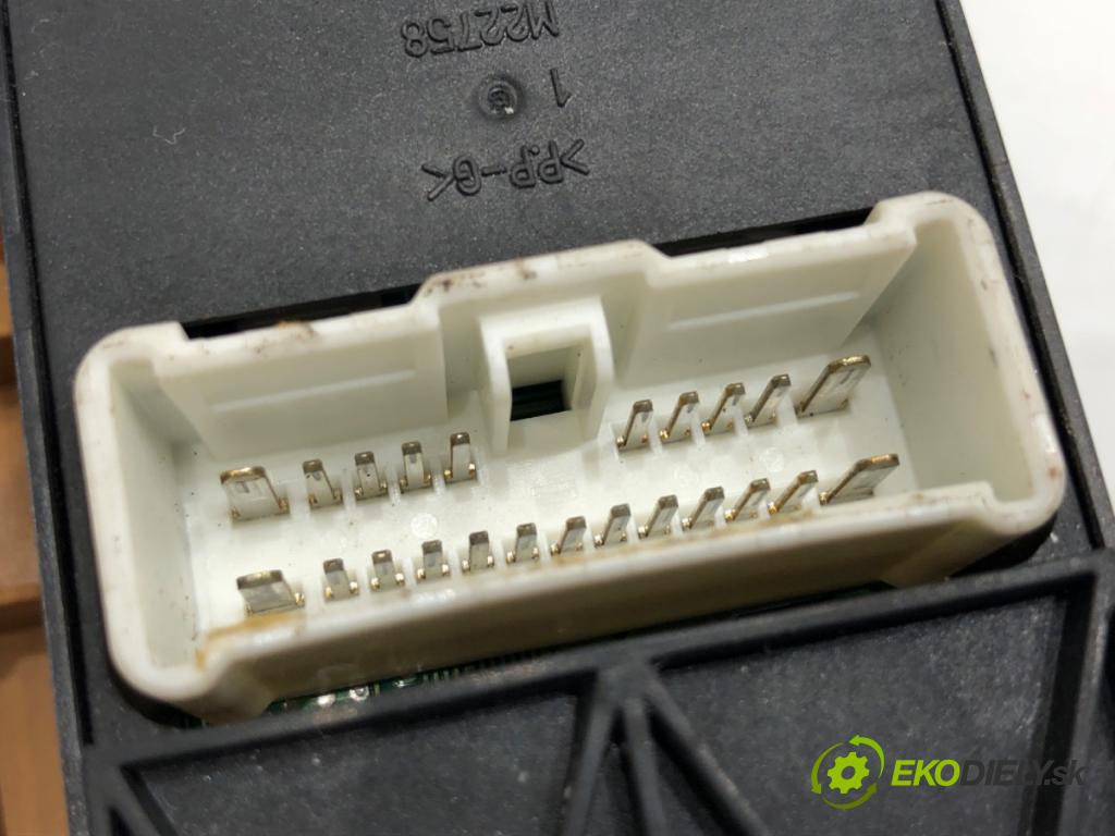 HONDA ACCORD VII sedan 2007 118 kW 2.4 Vtec E (CM5) 2354 Prepínač okien 35750-SDA-A02 (Prepínacie páčky pod volantom)