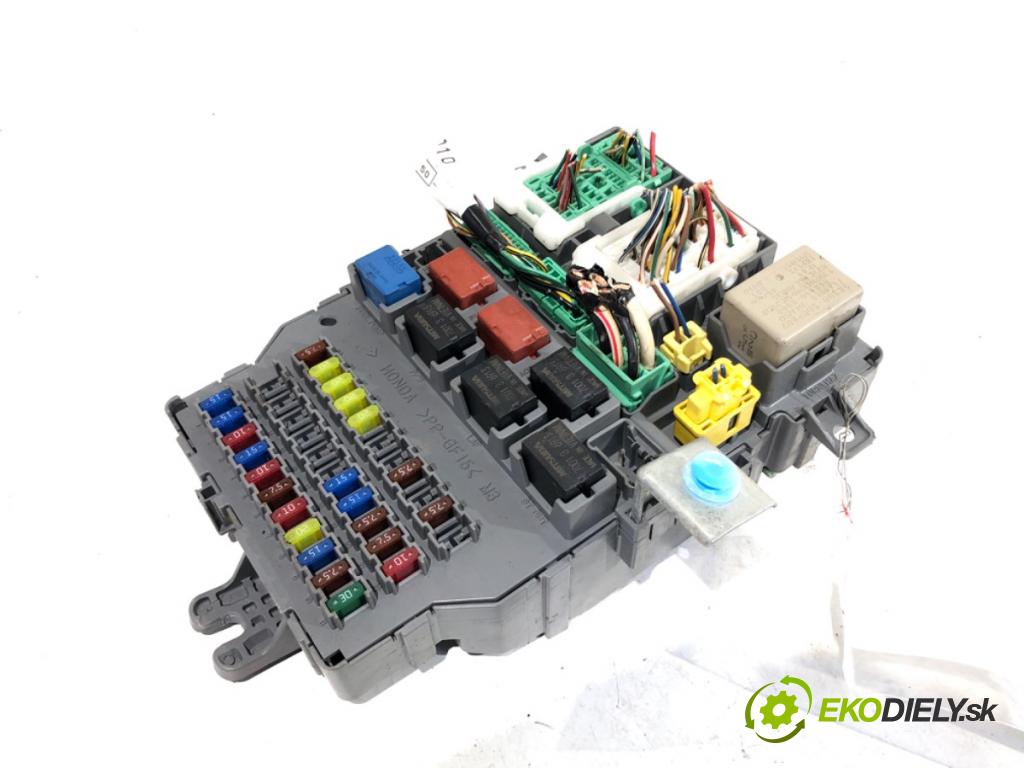 HONDA ACCORD VII sedan 2007 118 kW 2.4 Vtec E (CM5) 2354 modul BSI SDA-A02 (Pojistková skříňka)