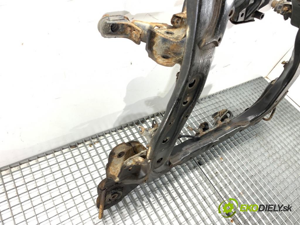 HONDA ACCORD VII sedan 2007 118 kW 2.4 Vtec E (CM5) 2354 výztuha pod motor  (Přední výztuha)