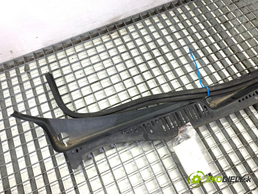 VW TOURAN nadwozie wielkoprzestrzenne (MPV) 2006 77 kW 1.9 TDI 1896 Torpédo, plast pod čelné okno 2K0819403 (Torpédo (plast pod čelným sklom))