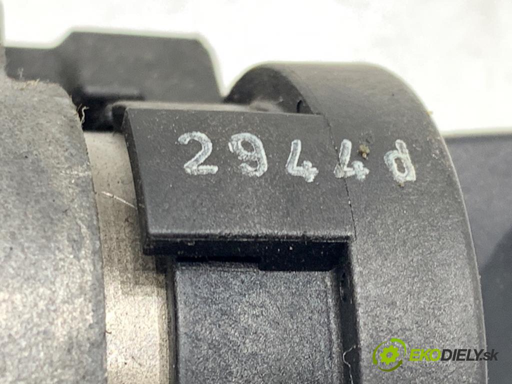 FORD GALAXY MK1 nadwozie wielkoprzestrzenne (MPV) 2004 96 kW 1.9 TDI 1896 spinačka 4B0905851B (Spínacia skrinka)